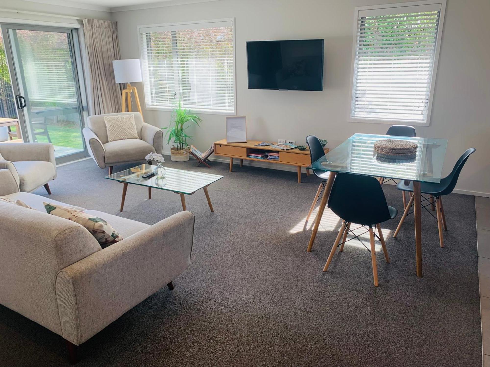 ヘイスティングズ Stunning Modern Retreatヴィラ エクステリア 写真